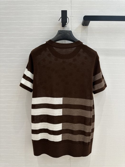 Футболка женская фото 8