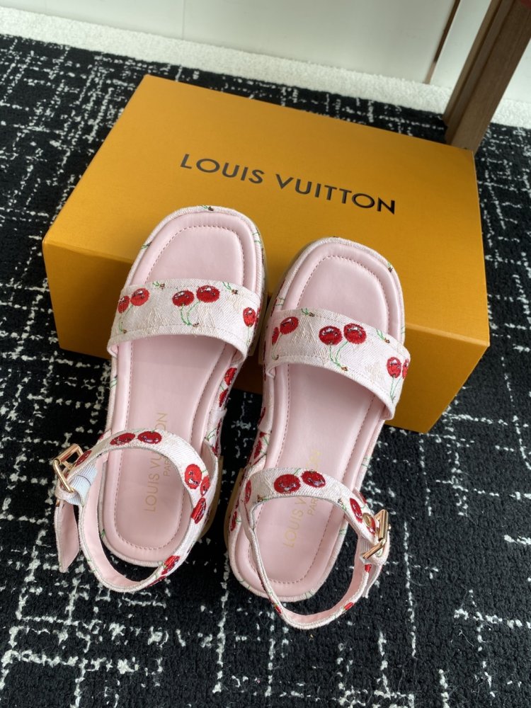 Сандалии женские фото 4