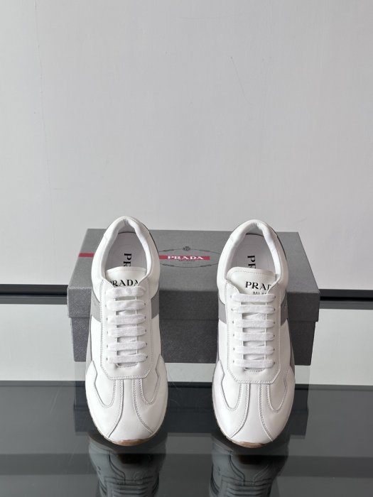 Кросівки чоловічі фото 6