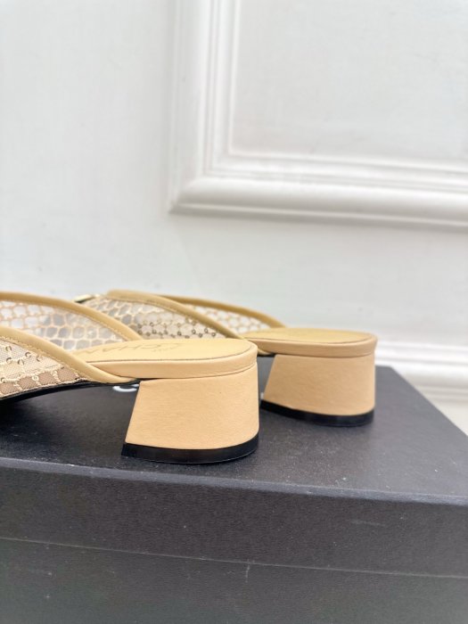 Мюли женские фото 7