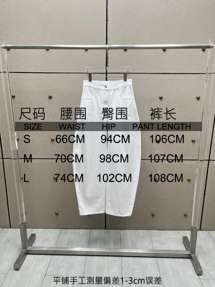 Джинсы женские фото 9