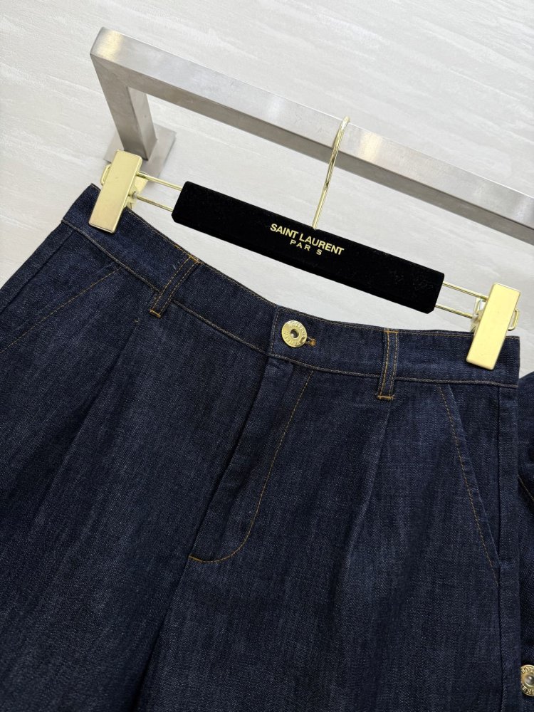 Костюм женский фото 7