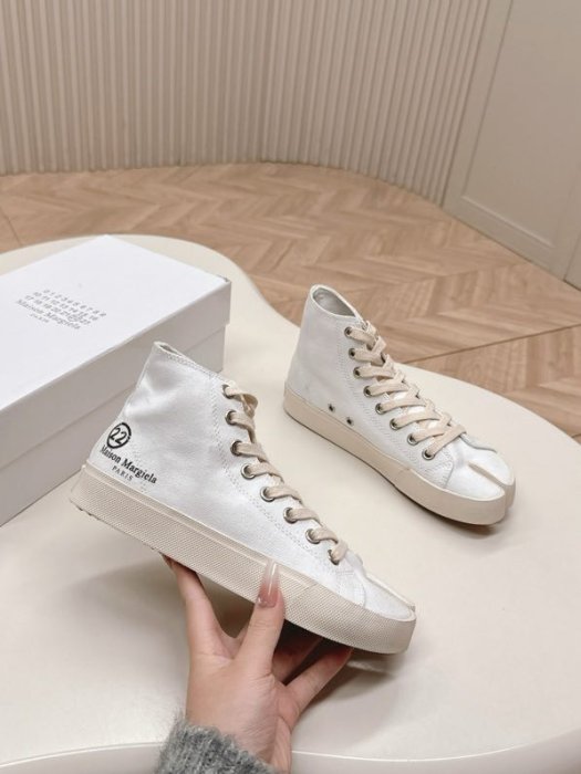 Кеди жіночі з роздвоєним носком фото 6