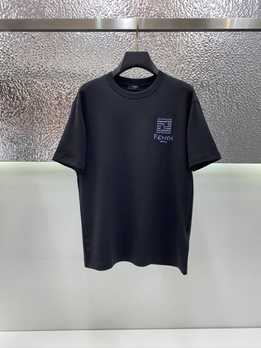 T-shirt men's