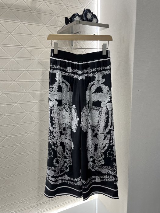 Брюки жіночі фото 2