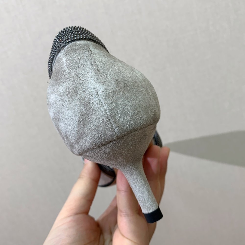 Босоножки фото 9