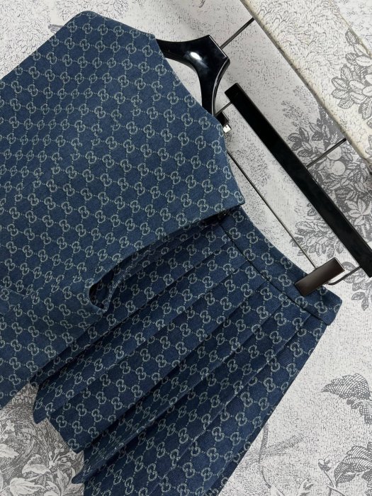 Costume female фото 8