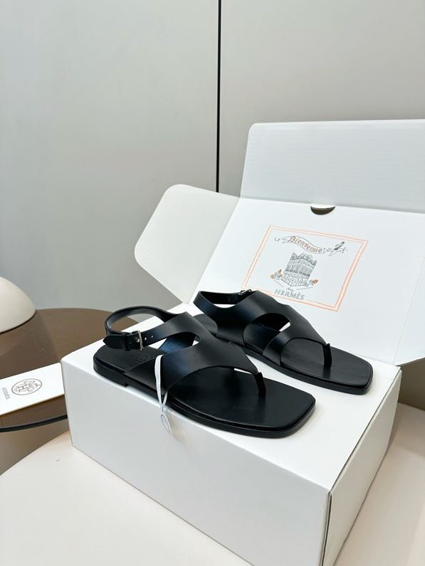 Сандалии кожаные женские фото 7