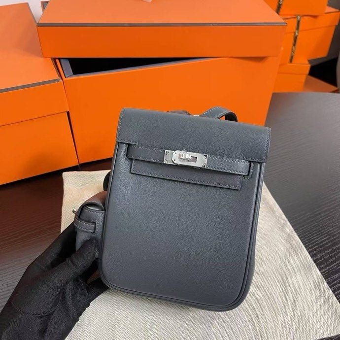 Рюкзак Kelly Jump из кожи Swift