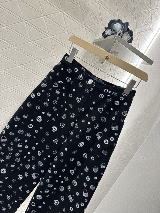 Джинсы женские фото 4