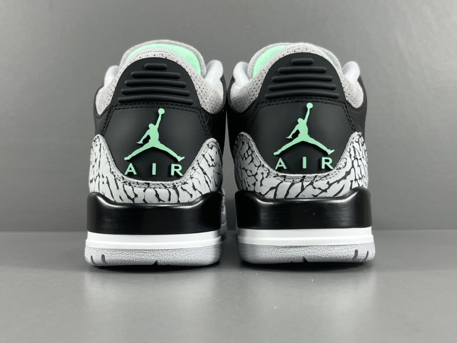 Кроссовки Jordan Air Jordan 3 фото 3