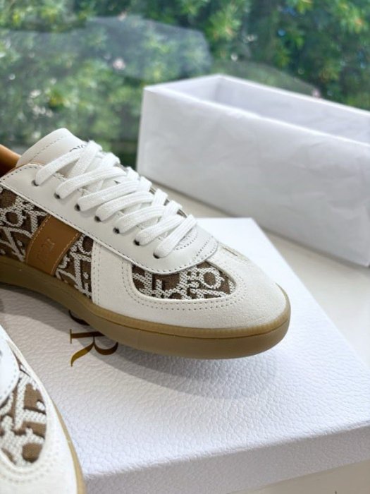 Sneakers фото 6
