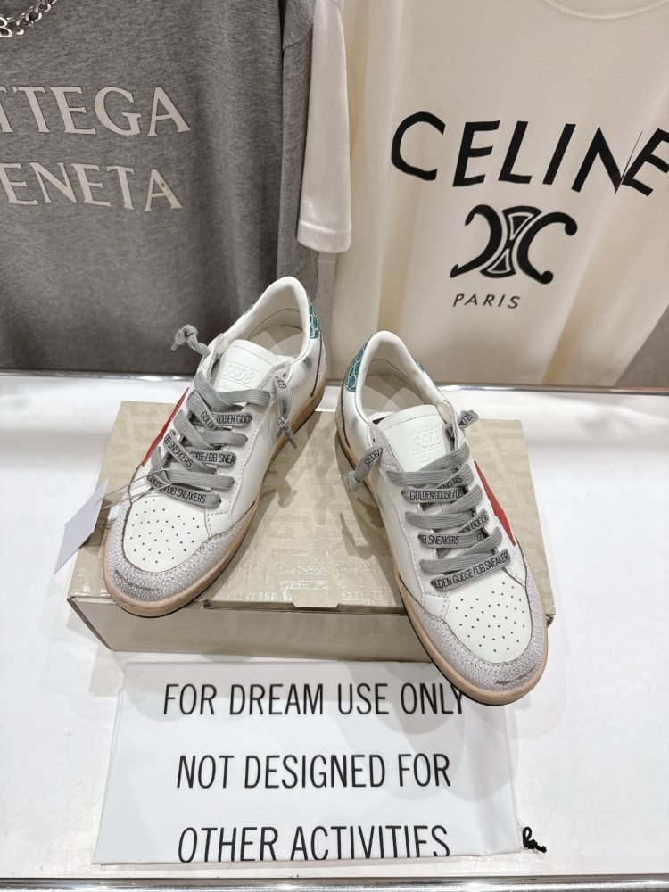 Кроссовки женские Golden Goose фото 2