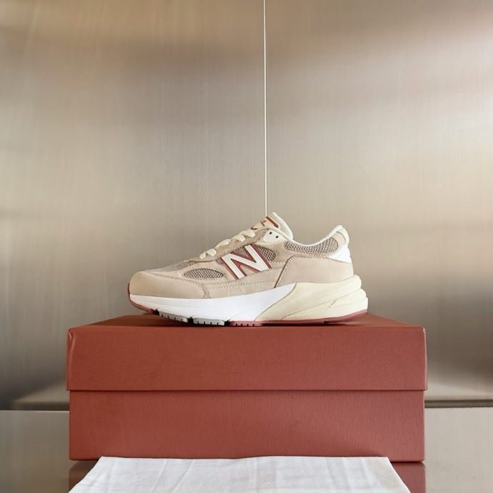 Кроссовки Loro Piana x New Balance 990 V6 фото 6