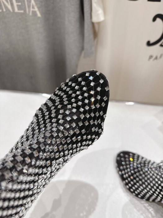 Босоножки фото 7