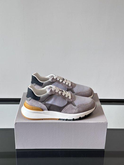 Кроссовки мужские