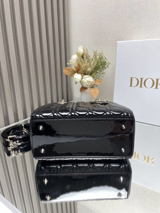A bag women's Lady Dior 24 cm фото 6