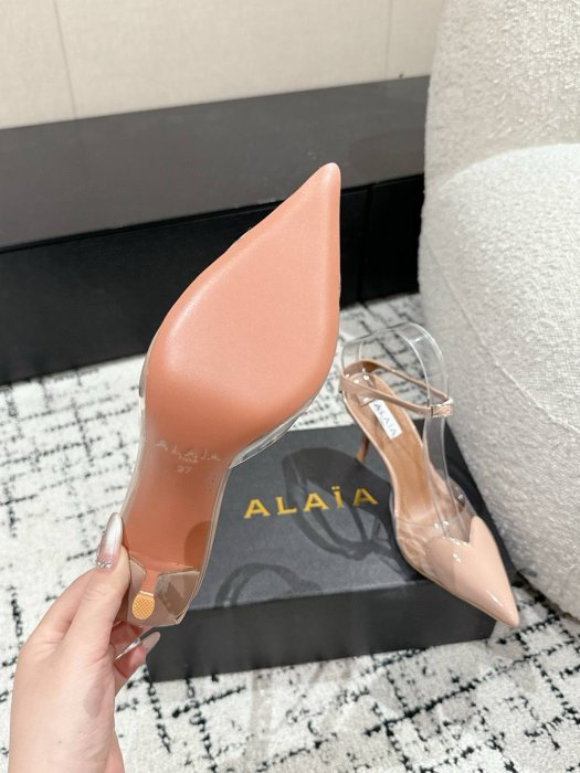 Босоножки фото 9