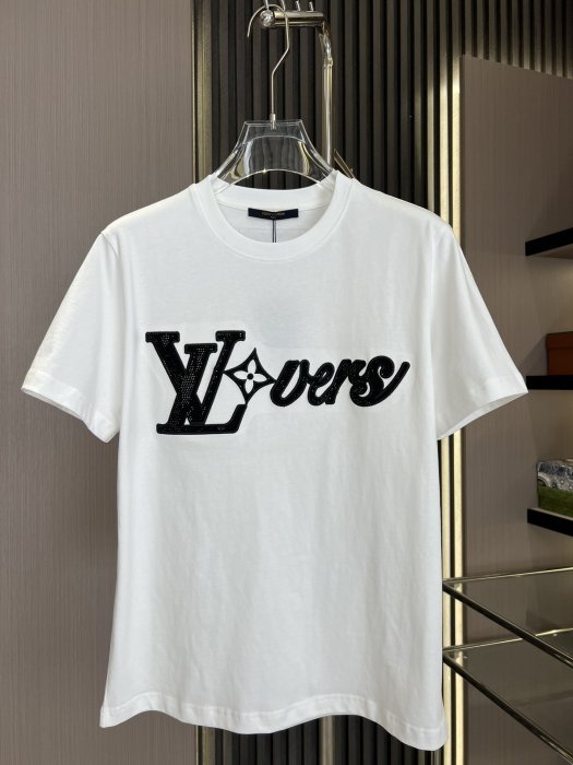 T-shirt men's