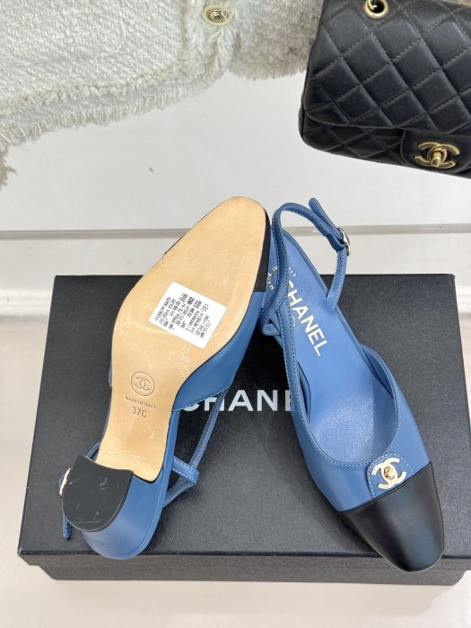 Босоножки фото 9