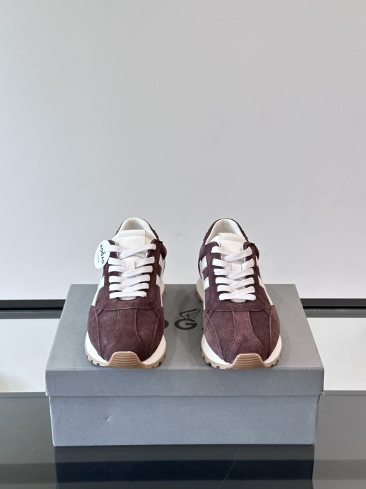 Sneakers фото 2
