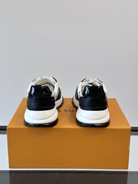 Кроссовки мужские фото 8