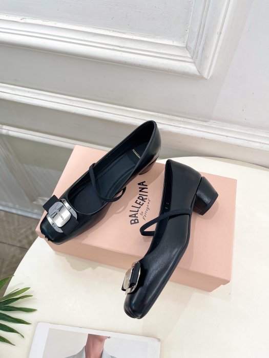 Туфлі жіночі фото 3