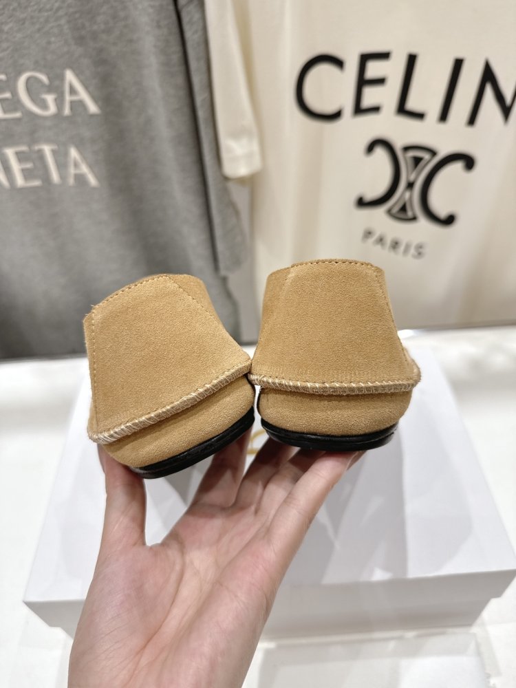 Туфли женские фото 8