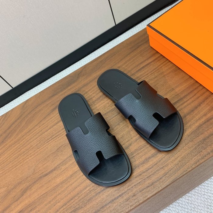 Шлепанцы женские фото 3