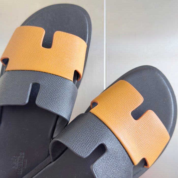 Шлепанцы женские фото 8