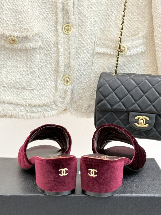 Босоножки фото 6