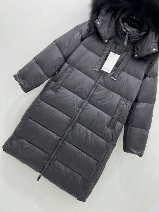 Down jacket фото 3