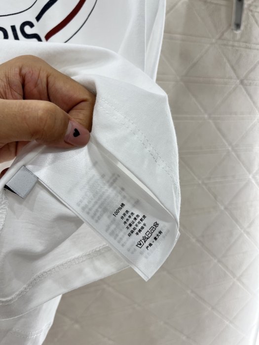 Футболка женская фото 8