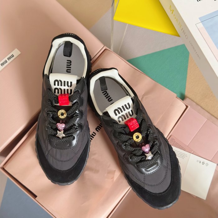 Кроссовки Miu Miu Tyre фото 2