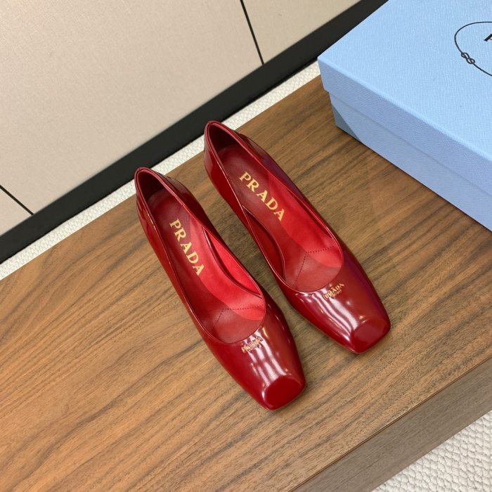 Туфли женские фото 3