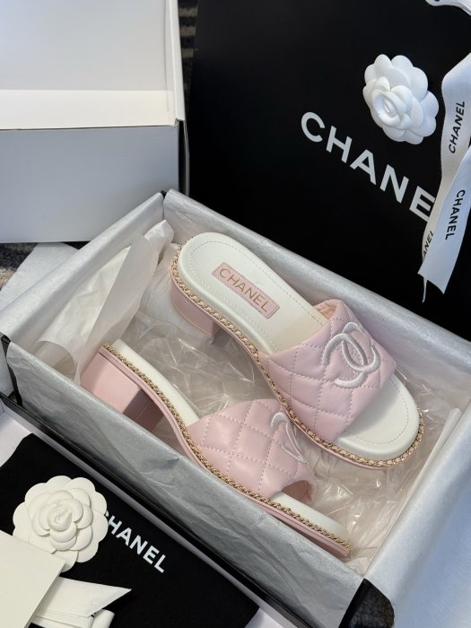 Босоножки фото 5