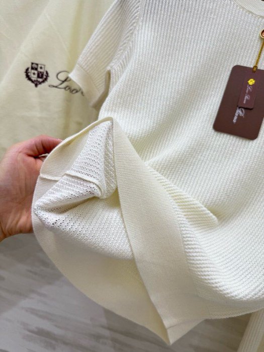 Костюм женский фото 4