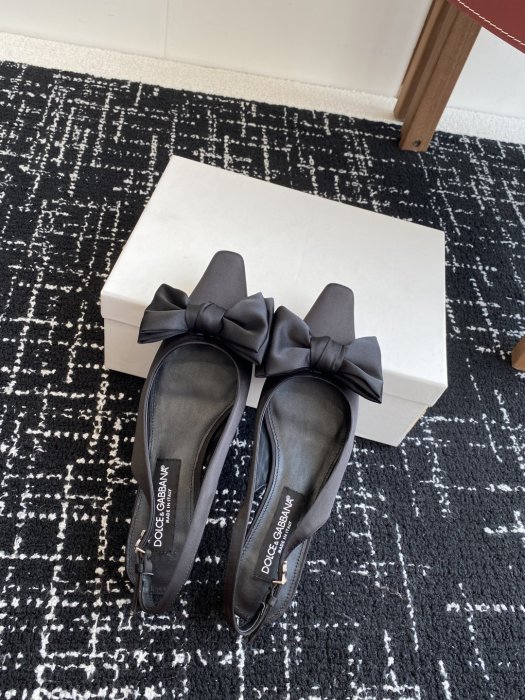 Босоножки фото 3