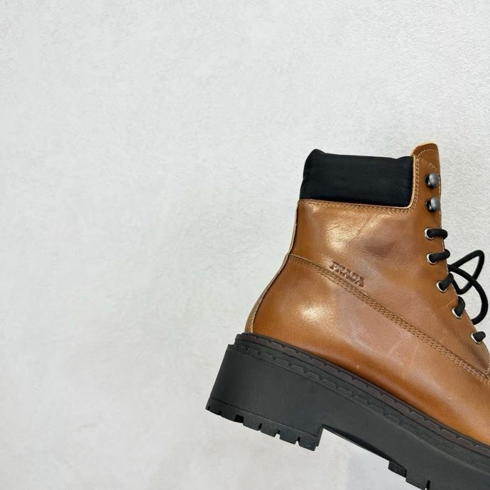 Ботинки женские фото 3