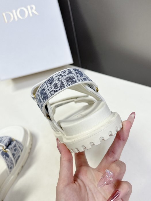 Sandals women's фото 8