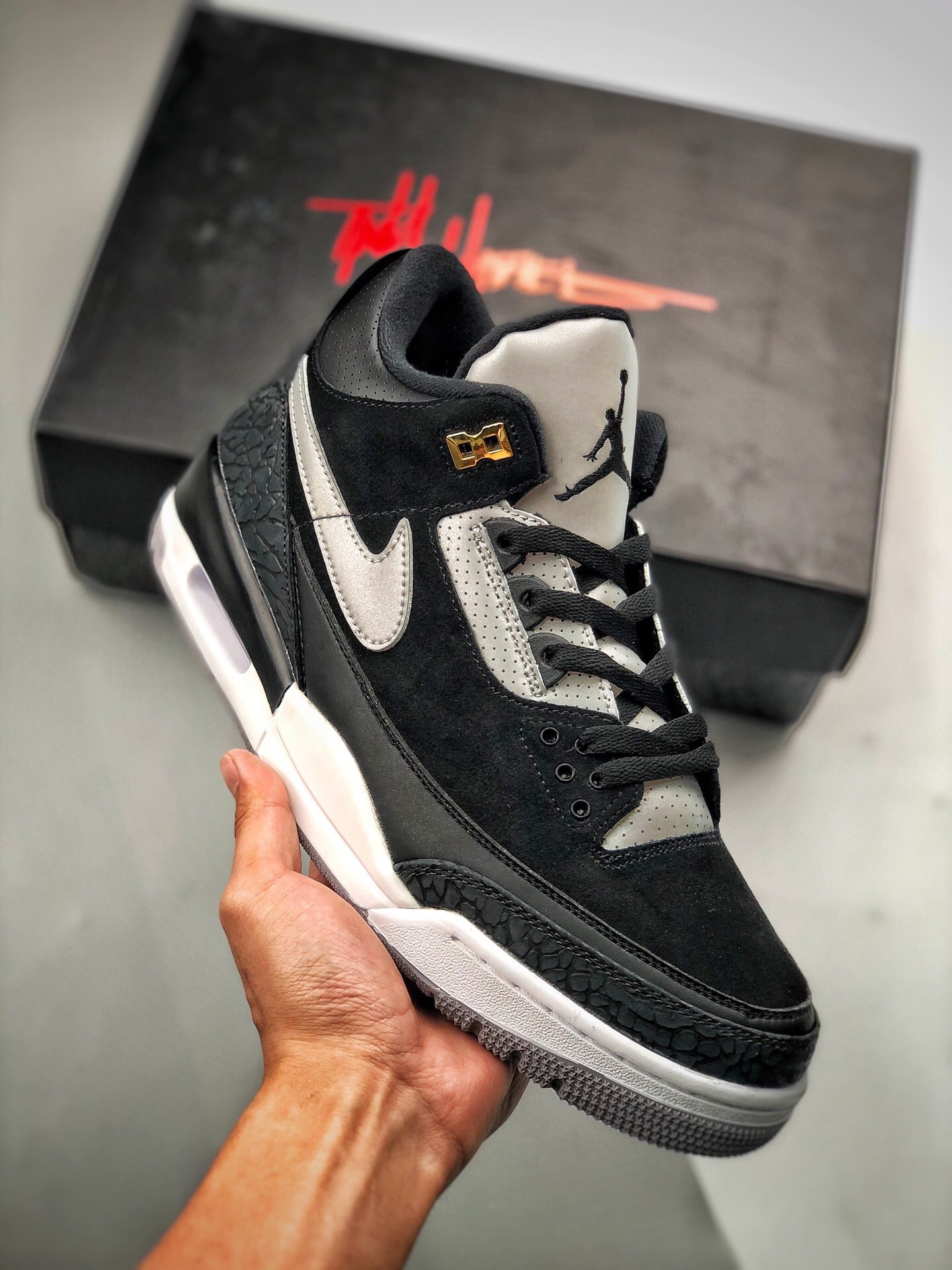 Кросівки Air Jordan 3 Tinker