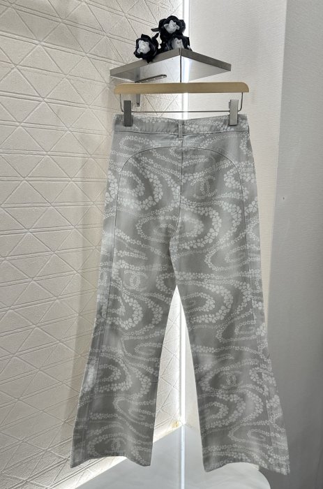 Jeans women's фото 2