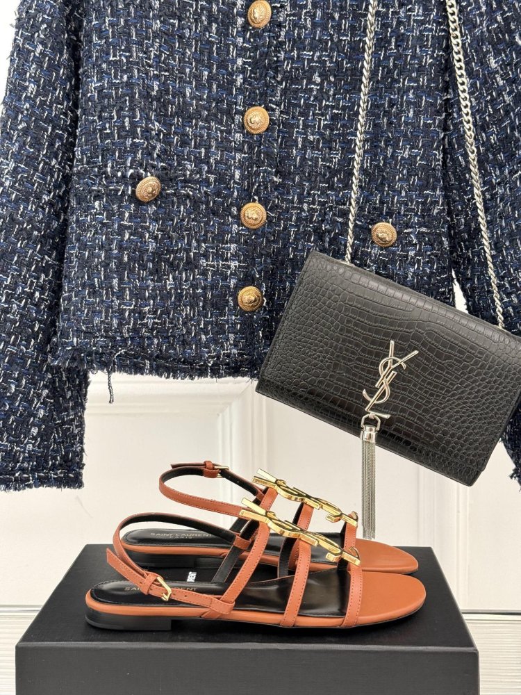 Сандалии женские