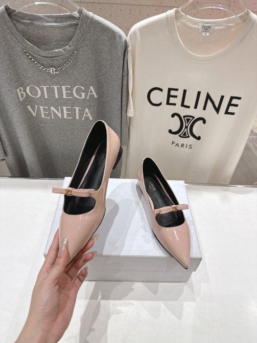 Туфлі жіночі фото 4