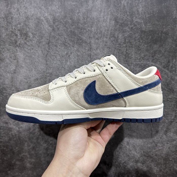 Sneakers SB Dunk Low LV фото 2