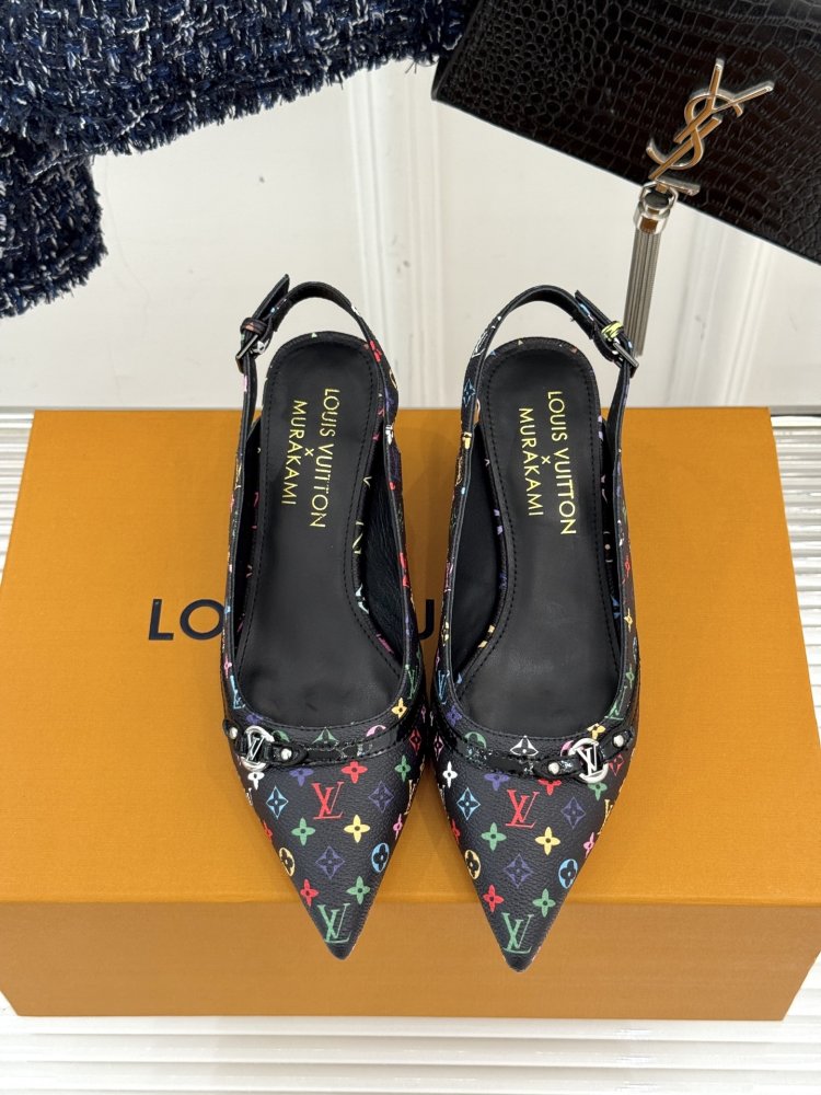 Босоножки фото 4