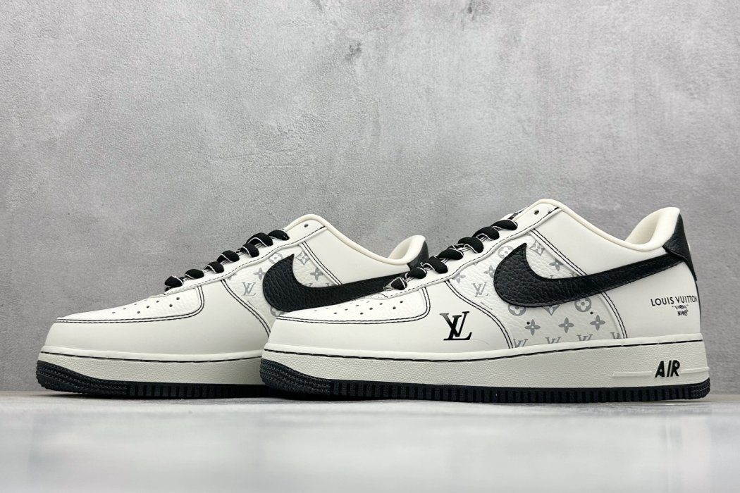 Кроссовки Nike Air Force 1 07 Low LV фото 5