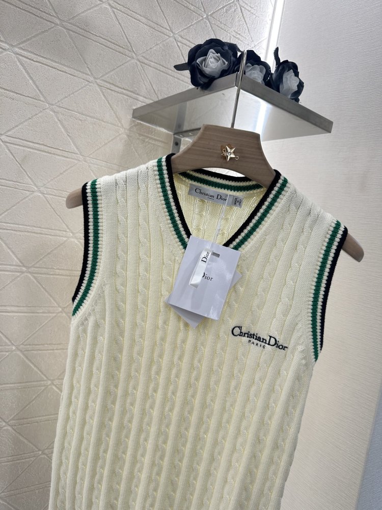 Shirt women's фото 3