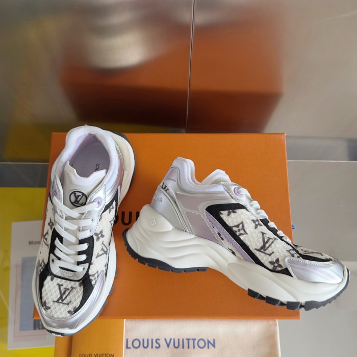 Sneakers фото 3