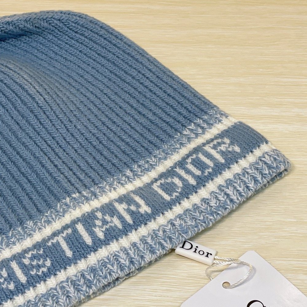 A cap woolen winter фото 8